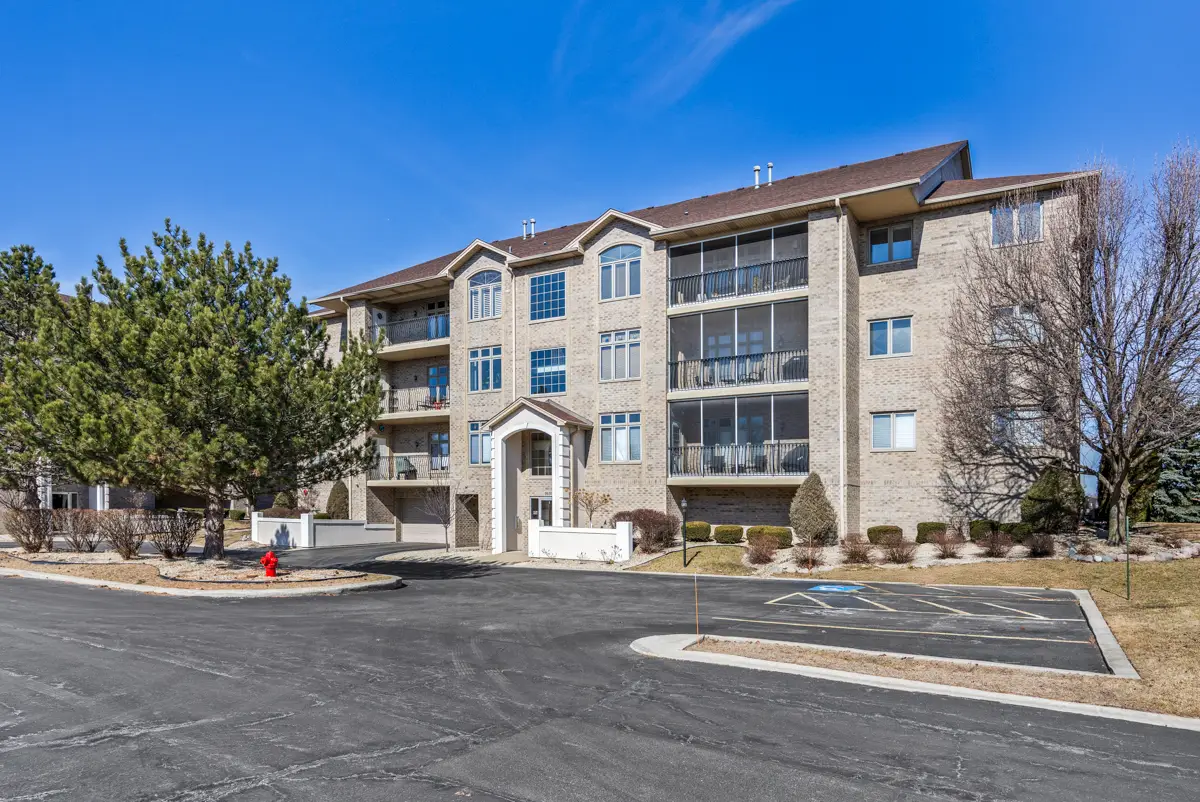 18630 Pine Lake Drive #2C, Tinley Park, IL 60477 - #1
