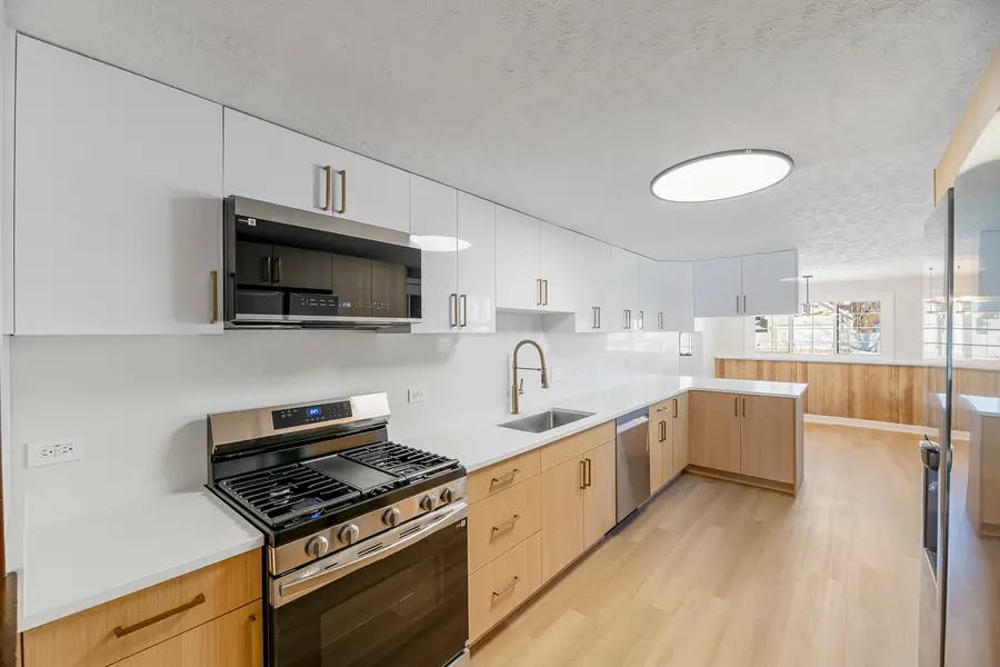 20836 N Catalpa Street, Deerfield, IL 60015 - #3