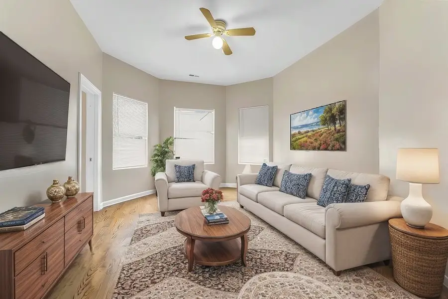 3011 E 80th Street, Chicago, IL 60617 - #2