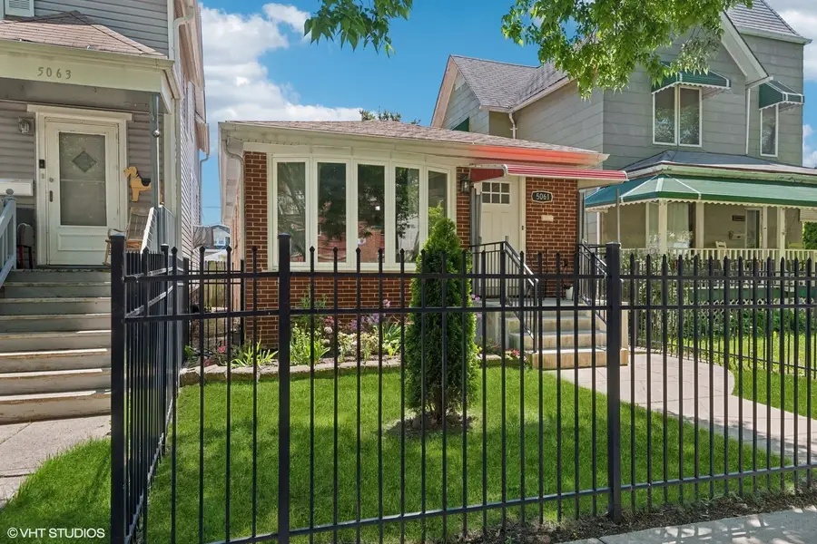 5061 N Kimberly Avenue, Chicago, IL 60630 - #3