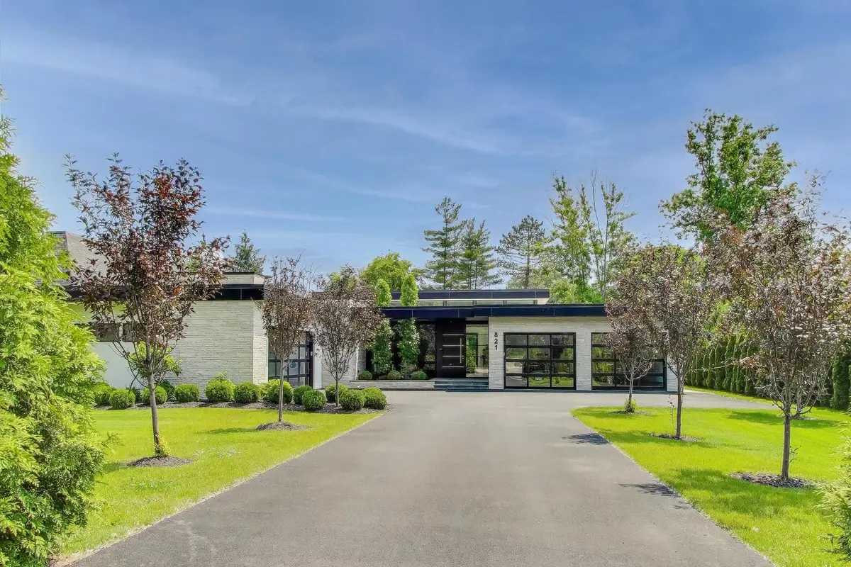 821 Harms Road, Glenview, IL 60025 - #1