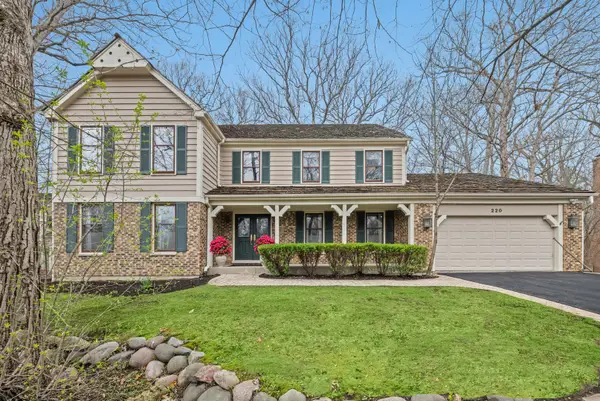 220 Dover Circle, Lincolnshire, IL 60069