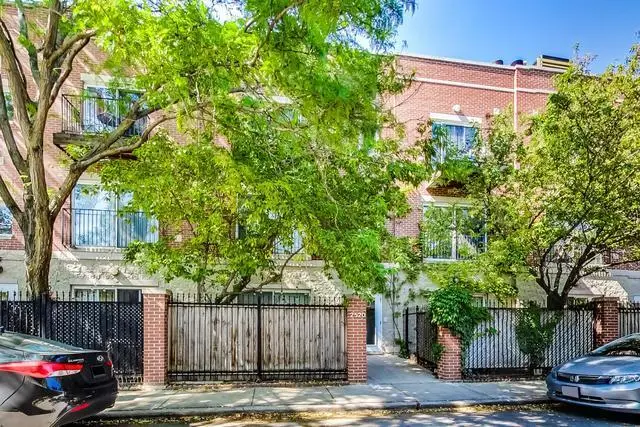 2520 W Bloomingdale Avenue #C, Chicago, IL 60647 - #1