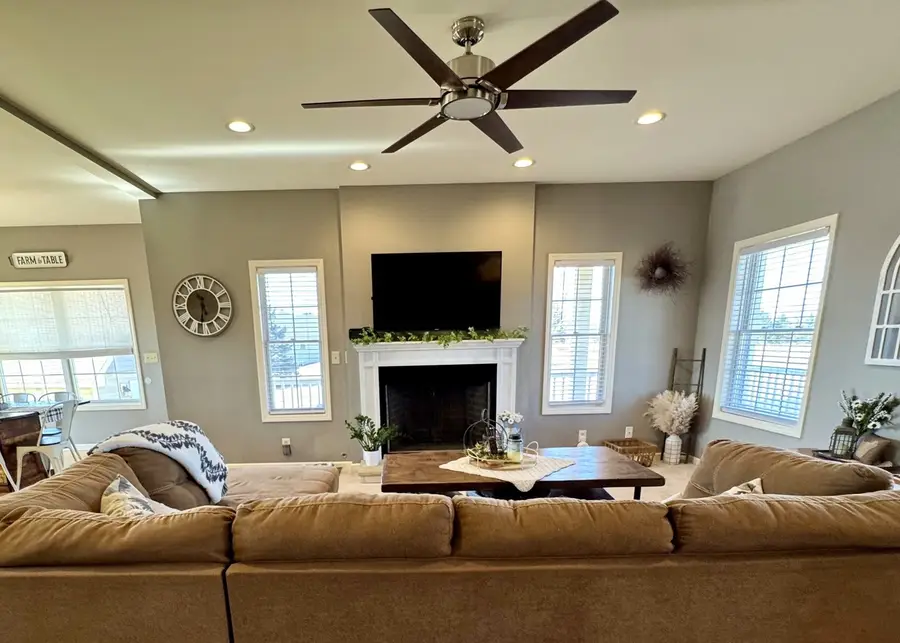 28-1 Lake Carroll Boulevard, Lake Carroll, IL 61046 - #3