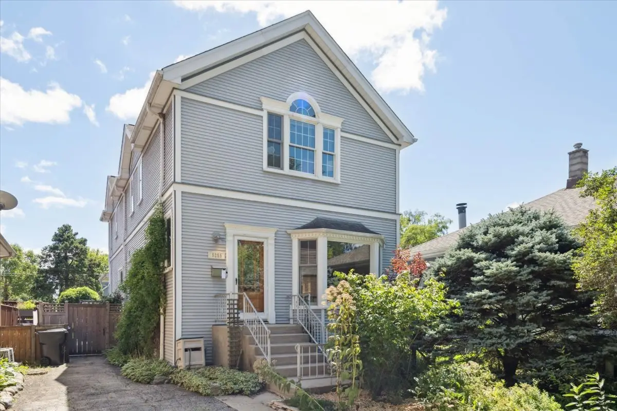 5255 W Ardmore Avenue, Chicago, IL 60646 - #1