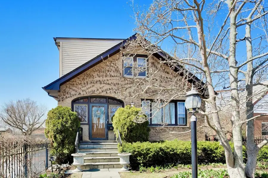 250 High Street, Highwood, IL 60040 - #2