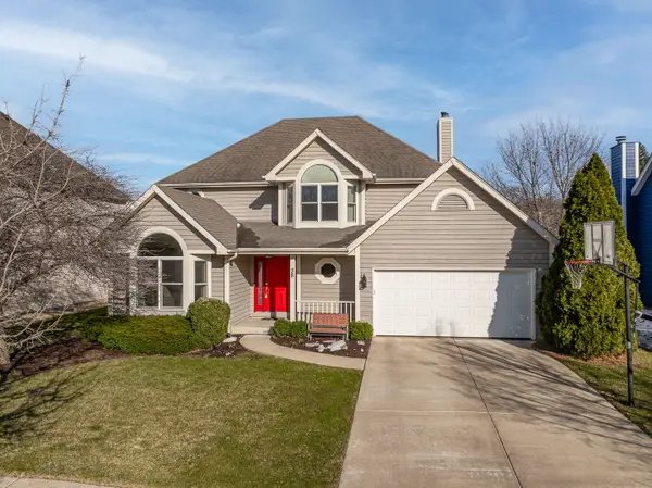 38 Breckenridge Drive, Aurora, IL 60504