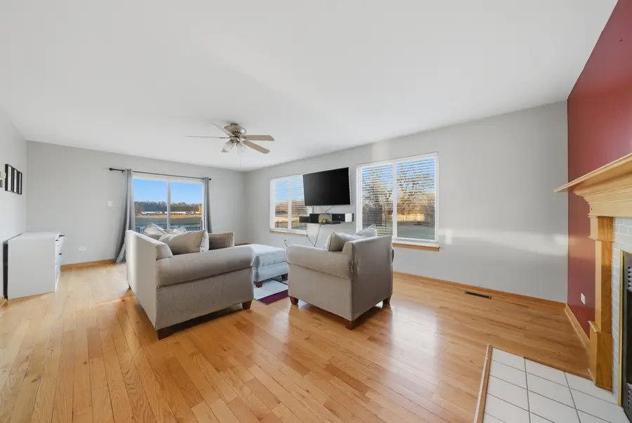 26164 W Tallgrass Trail, Channahon, IL 60410 - #3