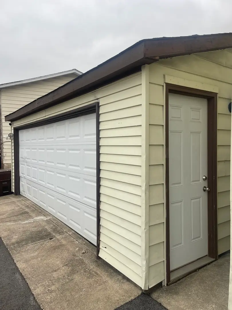 17720 Central Park Avenue, Country Club Hills, IL 60478 - #2