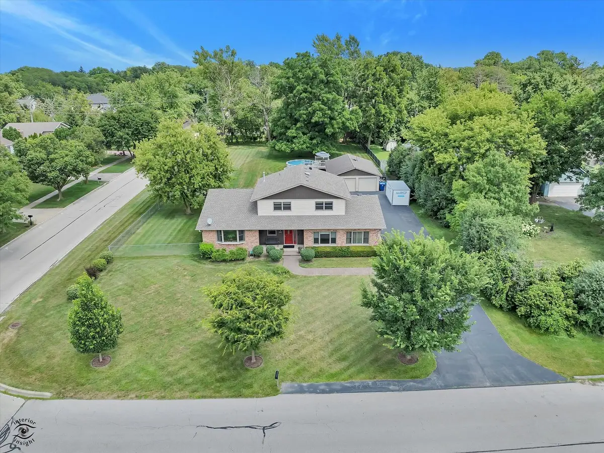 5701 Walnut Avenue, Downers Grove, IL 60516 - #1