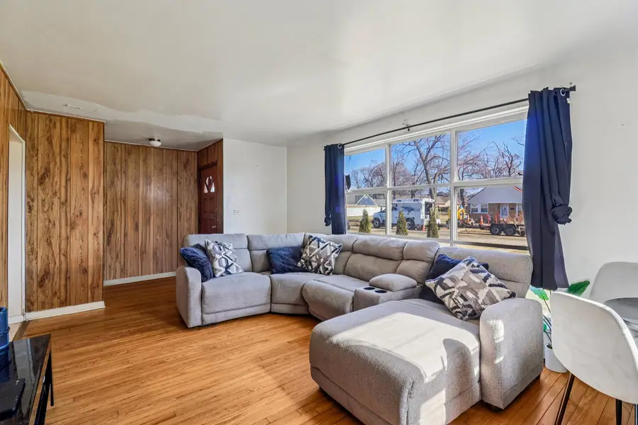 1532 N 39th Avenue, Stone Park, IL 60165 - #2