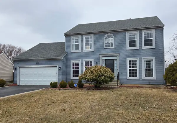 755 White Pine Circle, Lake In The Hills, IL 60156