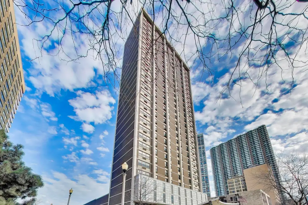 6147 N Sheridan Road #9B, Chicago, IL 60660 - #1