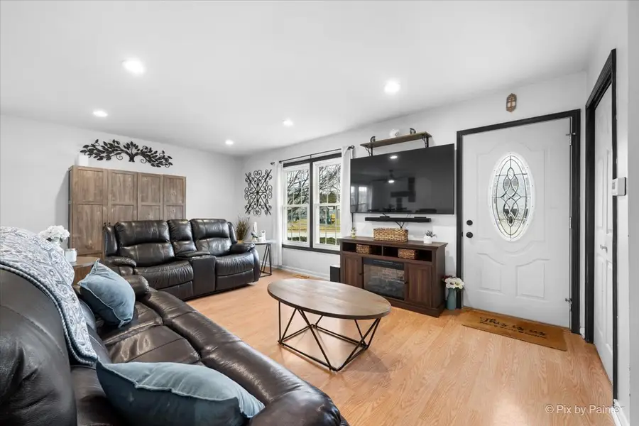 1751 Hemlock Drive, Glendale Heights, IL 60139 - #3