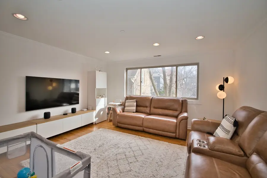 1314 Main Street #2D, Evanston, IL 60202 - #3