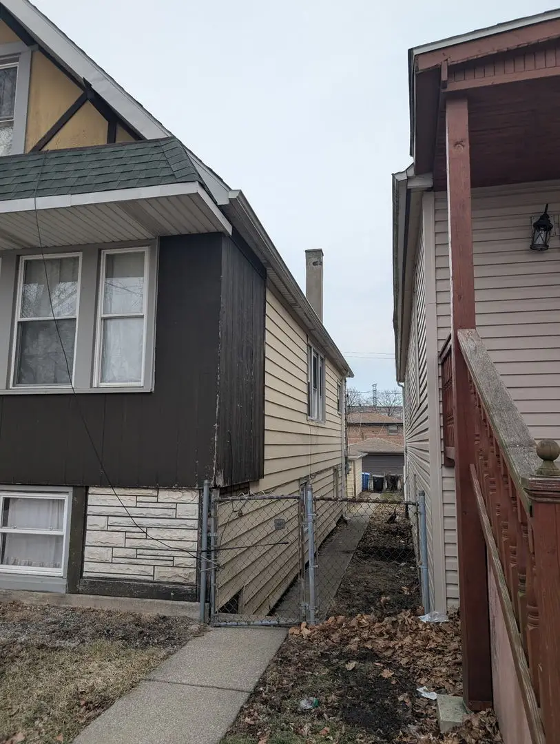 10431 S Avenue F, Chicago, IL 60617 - #3