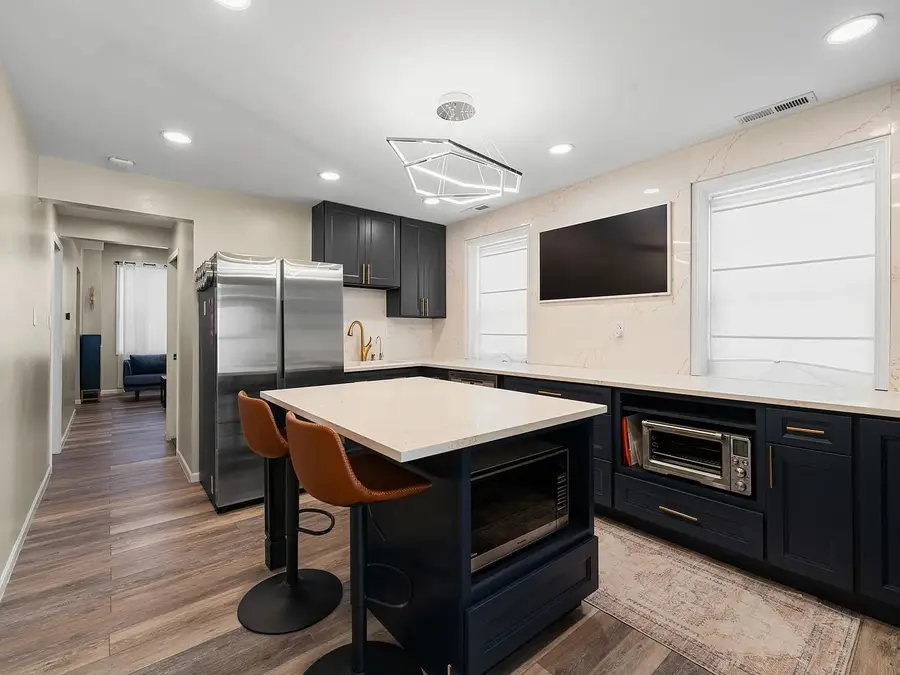 814 N Hermitage Avenue, Chicago, IL 60622 - #2