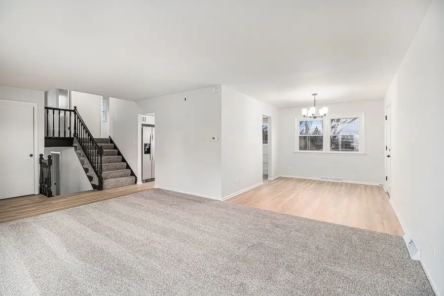 334 Stillwell Drive, Buffalo Grove, IL 60089 - #3