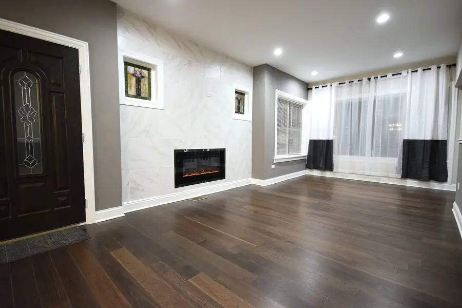 7133 S Indiana Avenue, Chicago, IL 60619 - #3