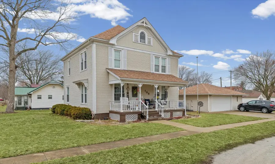 108 S Main Street, Mansfield, IL 61854 - #2