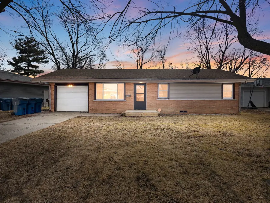 1856 E Notre Dame Street, Kankakee, IL 60901 - #2