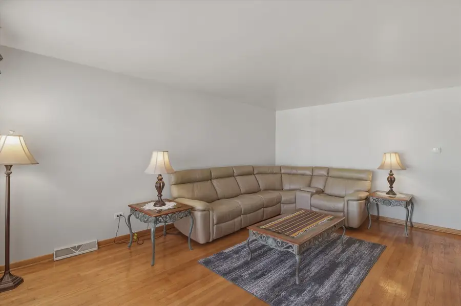 3819 W 66th Place, Chicago, IL 60629 - #2