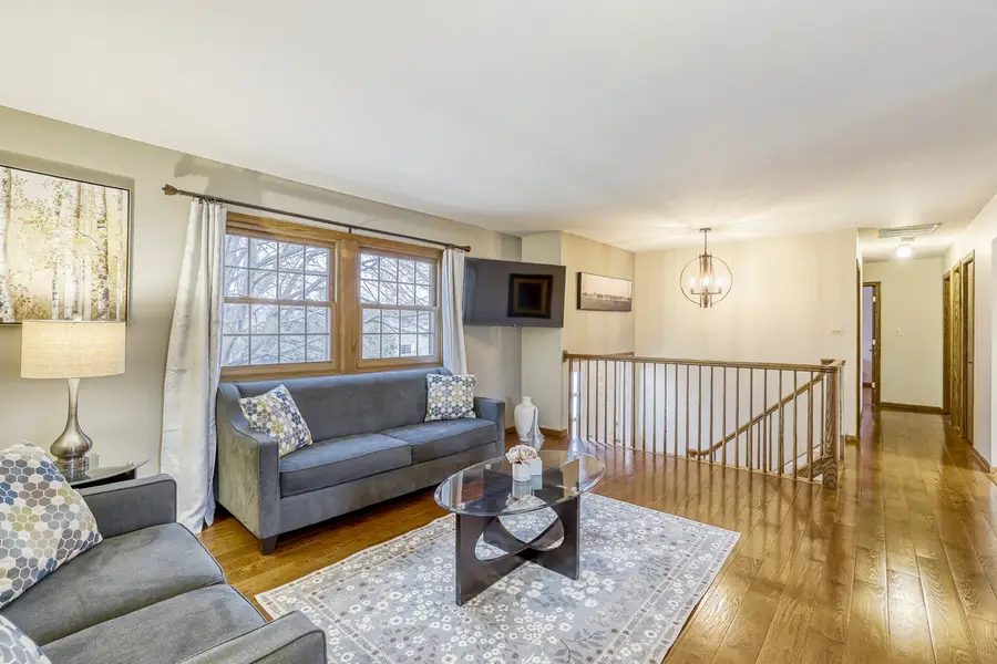 4175 Victoria Drive, Hoffman Estates, IL 60192 - #3