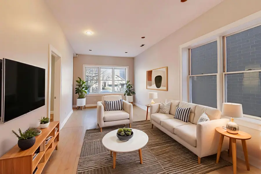 2229 W Armitage Avenue, Chicago, IL 60647 - #3