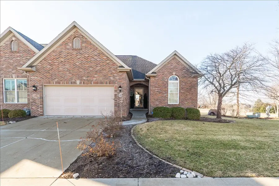 28 Prairie Vista Court, Bloomington, IL 61704 - #2