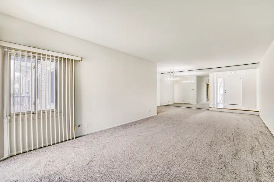 126 Autumn Court #126, Buffalo Grove, IL 60089 - #3