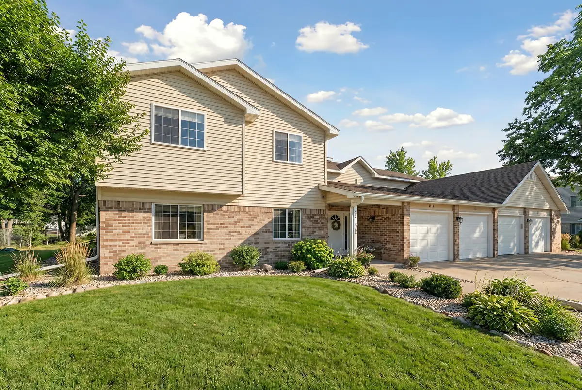 129 S Curtis Street #1121, Lake Geneva, WI 53147 - #1