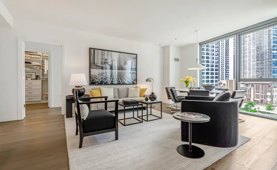 211 N Harbor Drive #2403, Chicago, IL 60601 - #3