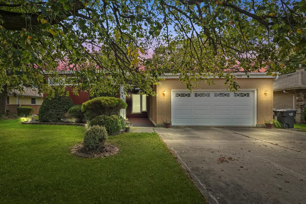 943 E 164th Court, South Holland, IL 60473 - #1