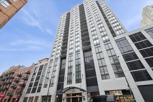435 W Erie Street #2204, Chicago, IL 60654