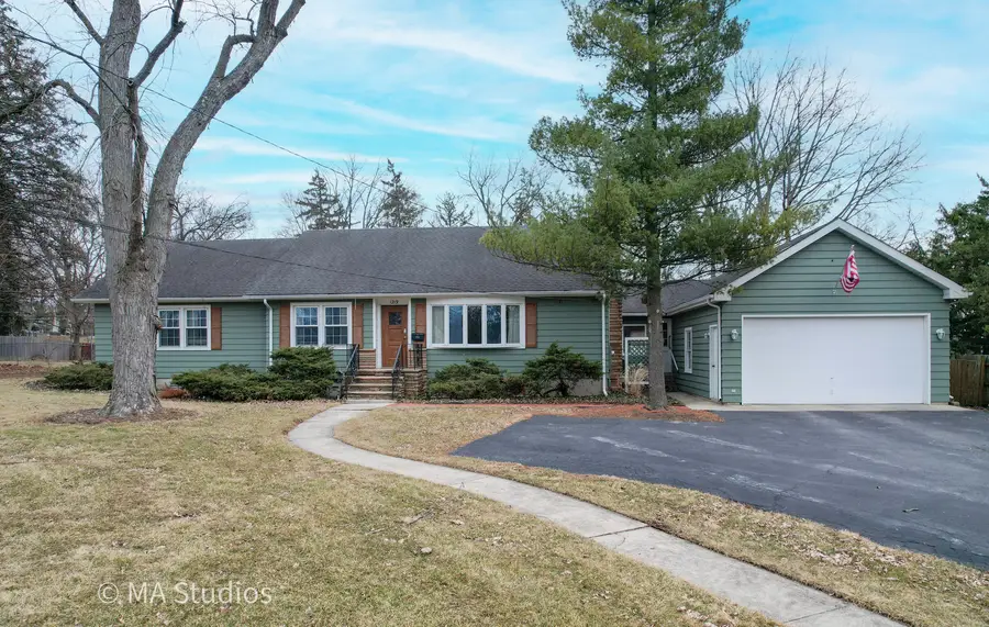 1219 Golf Lane, Wheaton, IL 60189 - #3
