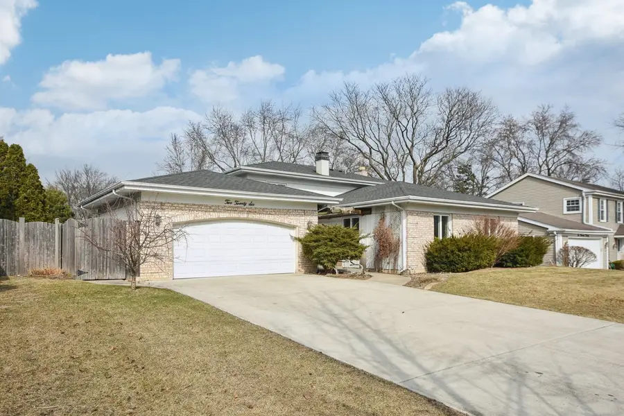 226 White Fawn Trail, Downers Grove, IL 60516 - #2