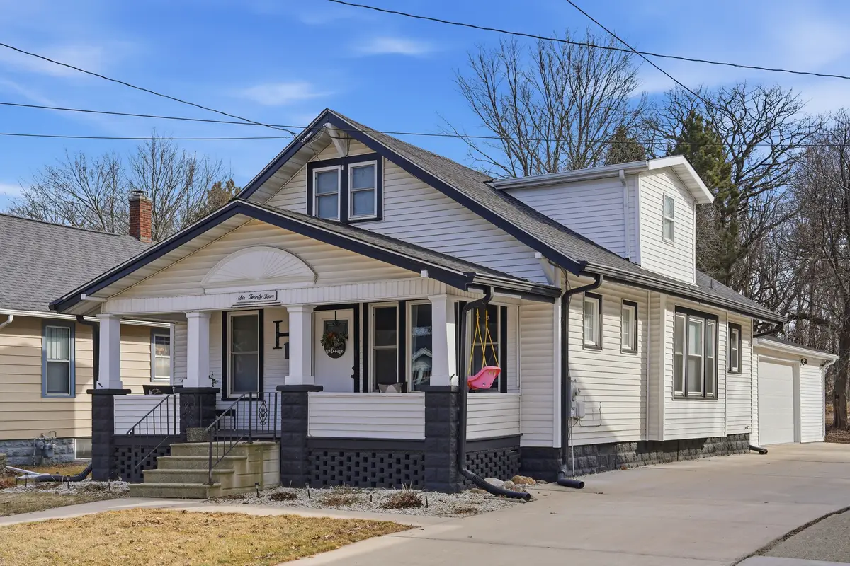 624 Palmyra Street, Dixon, IL 61021 - #1