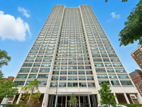 1700 E 56th Street #703, Chicago, IL 60637