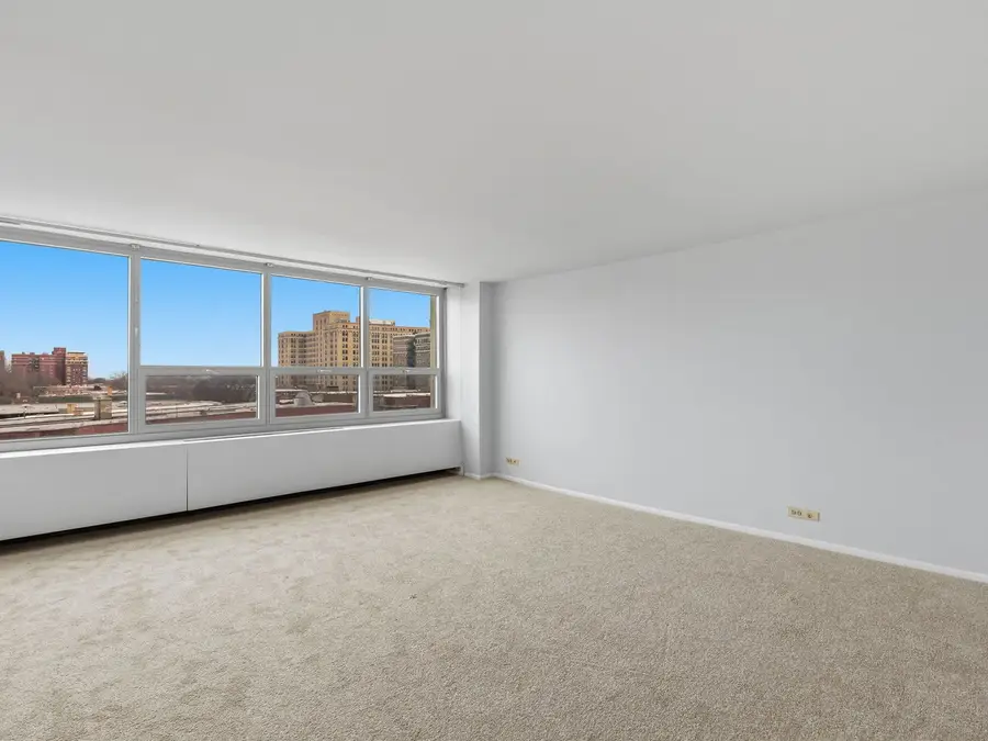 1700 E 56th Street #703, Chicago, IL 60637 - #3