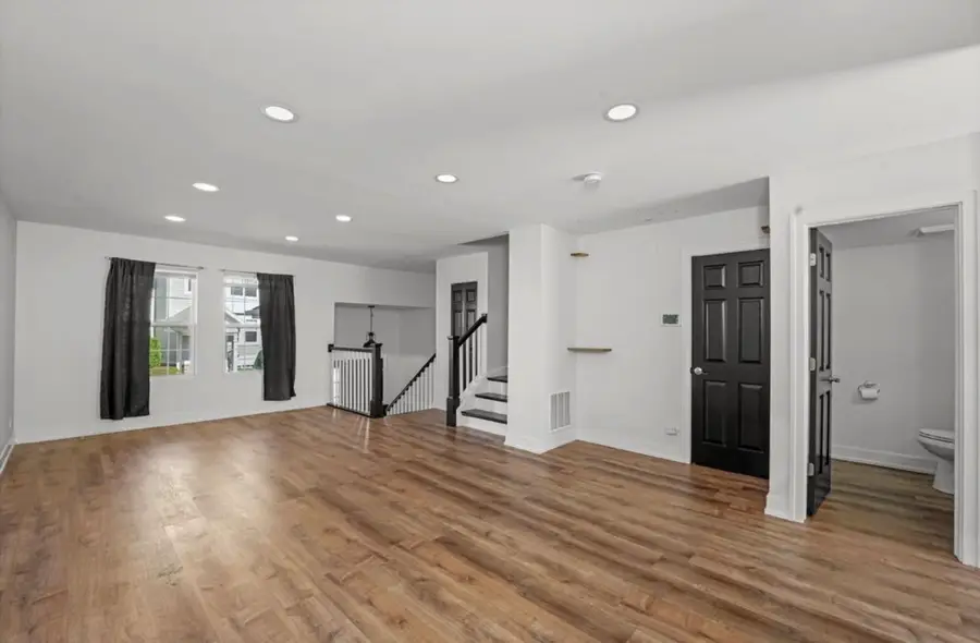 143 Holiday Lane, Hainesville, IL 60073 - #2