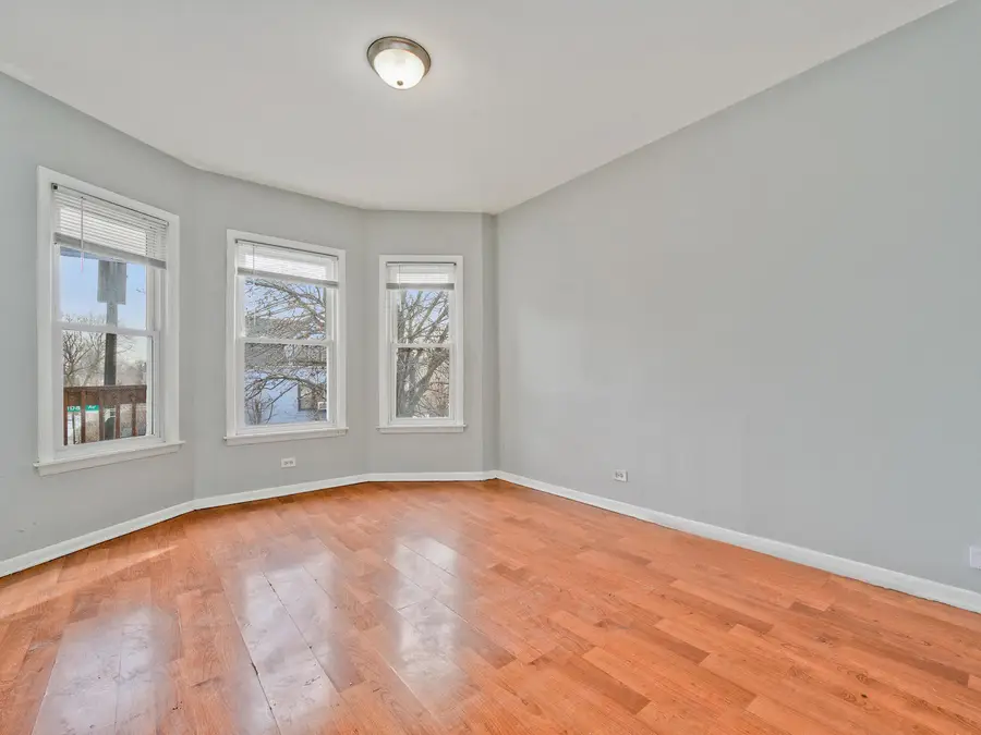 4224 N Kimball Avenue, Chicago, IL 60618 - #2