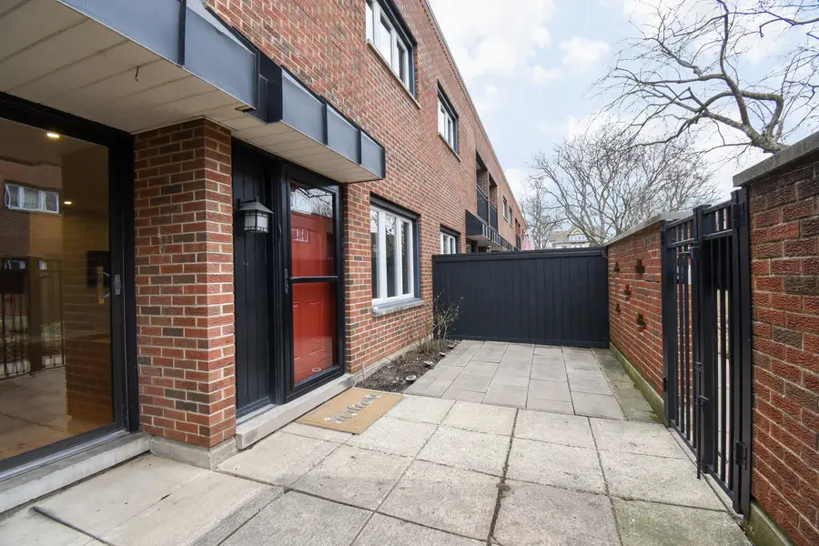 325 N Oak Park Avenue #F, Oak Park, IL 60302 - #3