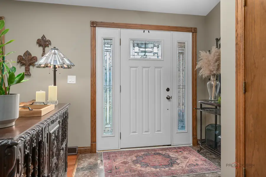 610 Blue Spruce Lane, Mundelein, IL 60060 - #3