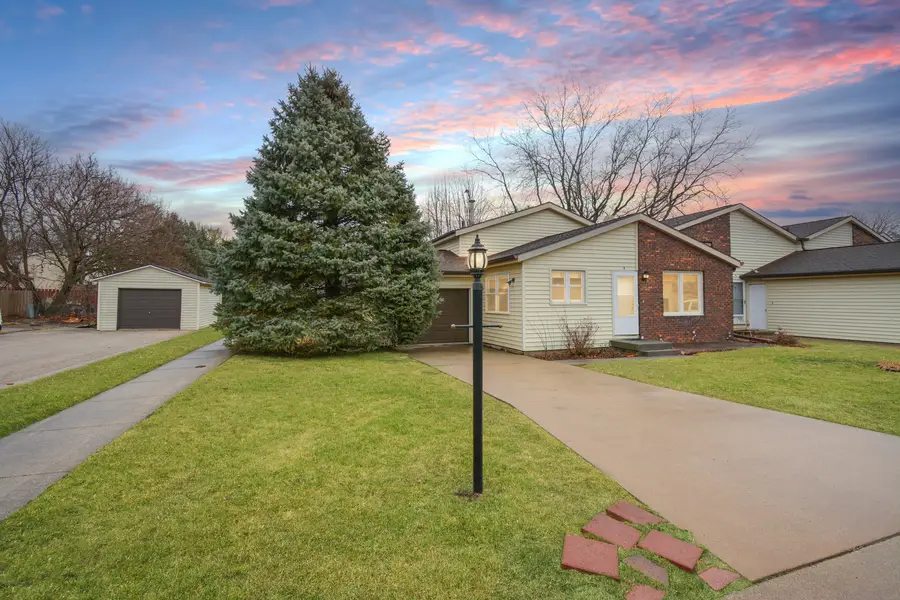 1701 King Drive #A, Normal, IL 61761 - #3