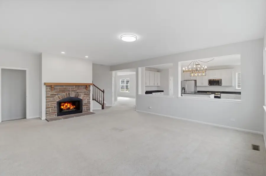 2511 Hennig Road, Hampshire, IL 60140 - #3