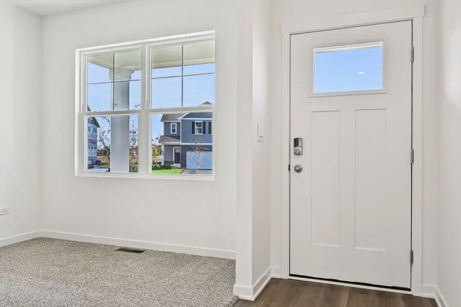 1034 Emerald Drive, Montgomery, IL 60538 - #2