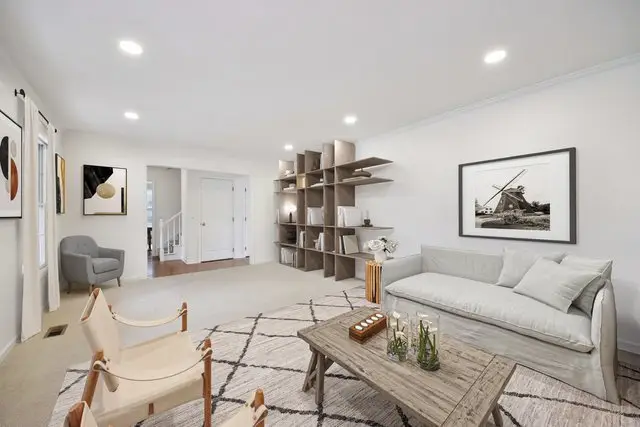 1028 Highland Lane, Glenview, IL 60025 - #3