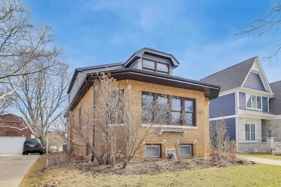 409 S Berkley Avenue, Elmhurst, IL 60126 - #3