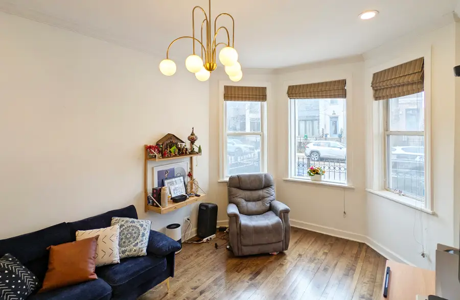 917 N Hermitage Avenue #1, Chicago, IL 60622 - #3