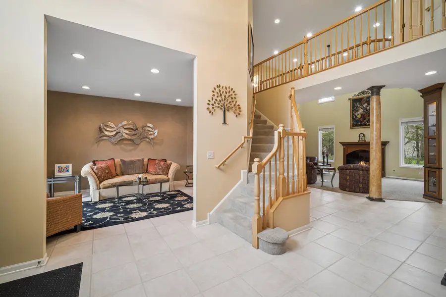 2262 Carlyle Court, Buffalo Grove, IL 60089 - #2